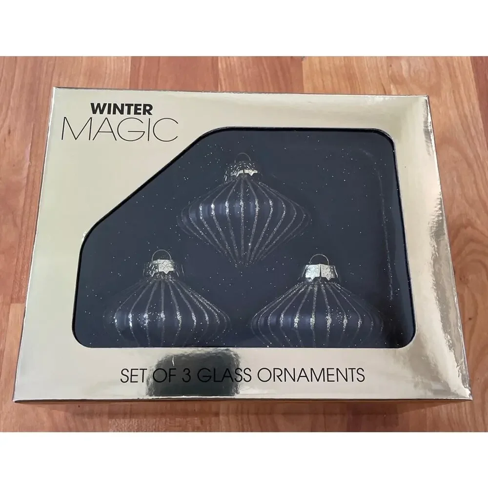 Winter‎ Magic Set of 3 Glass Ornaments